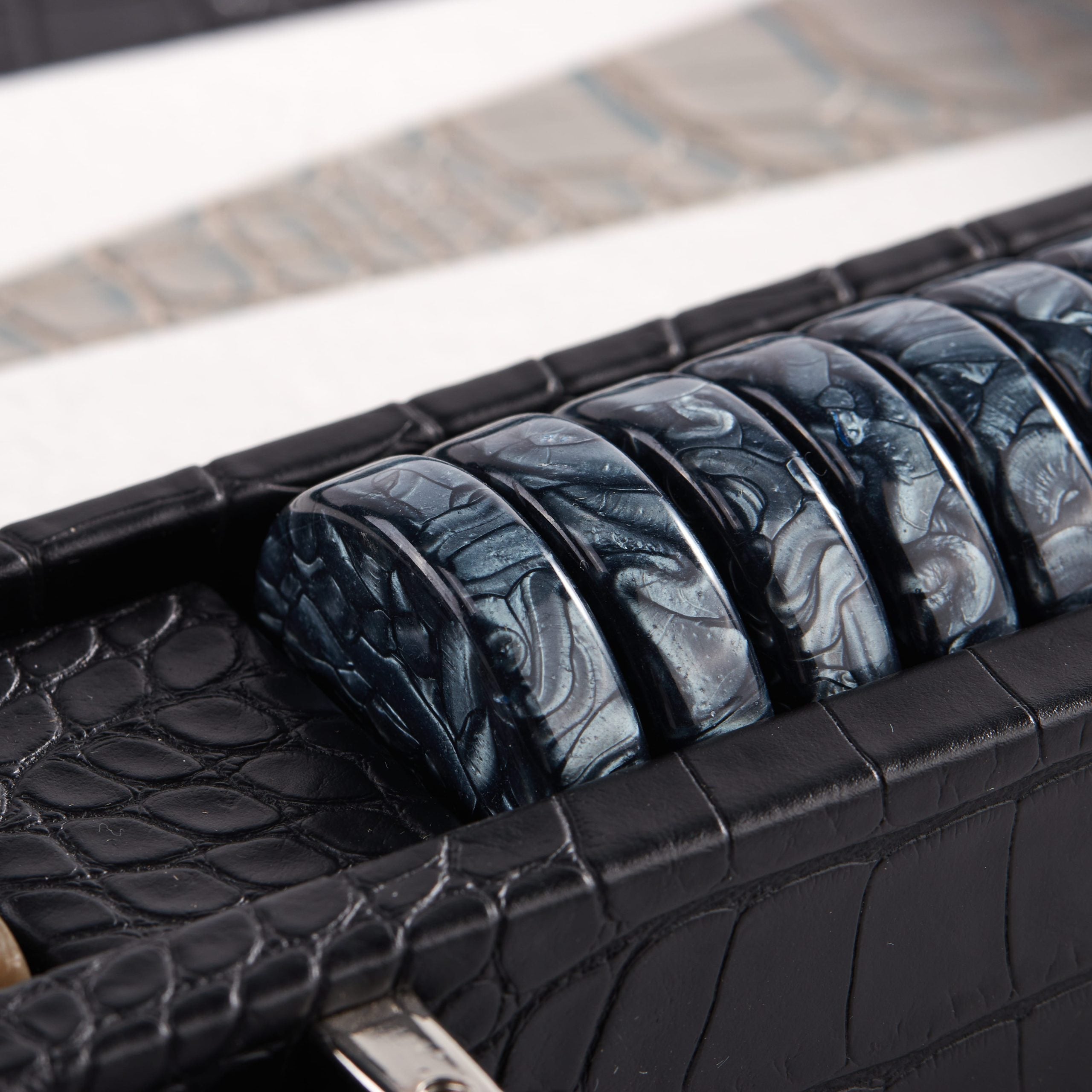 Backgammon Snake | Black