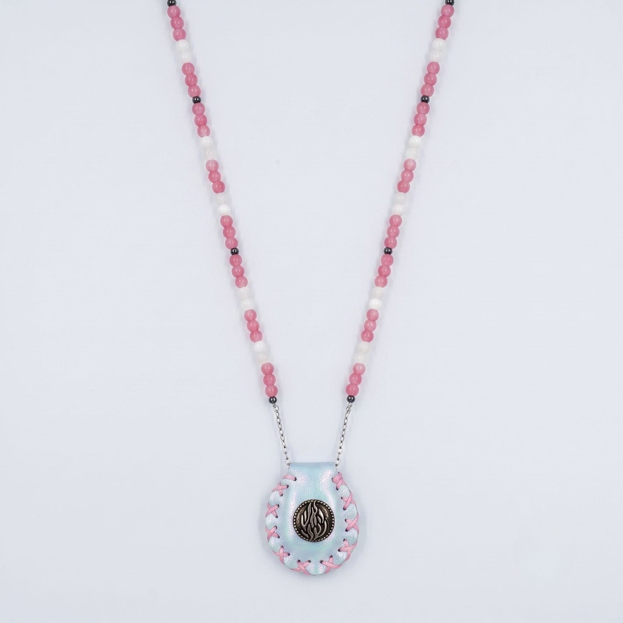 Petek | Pink and White