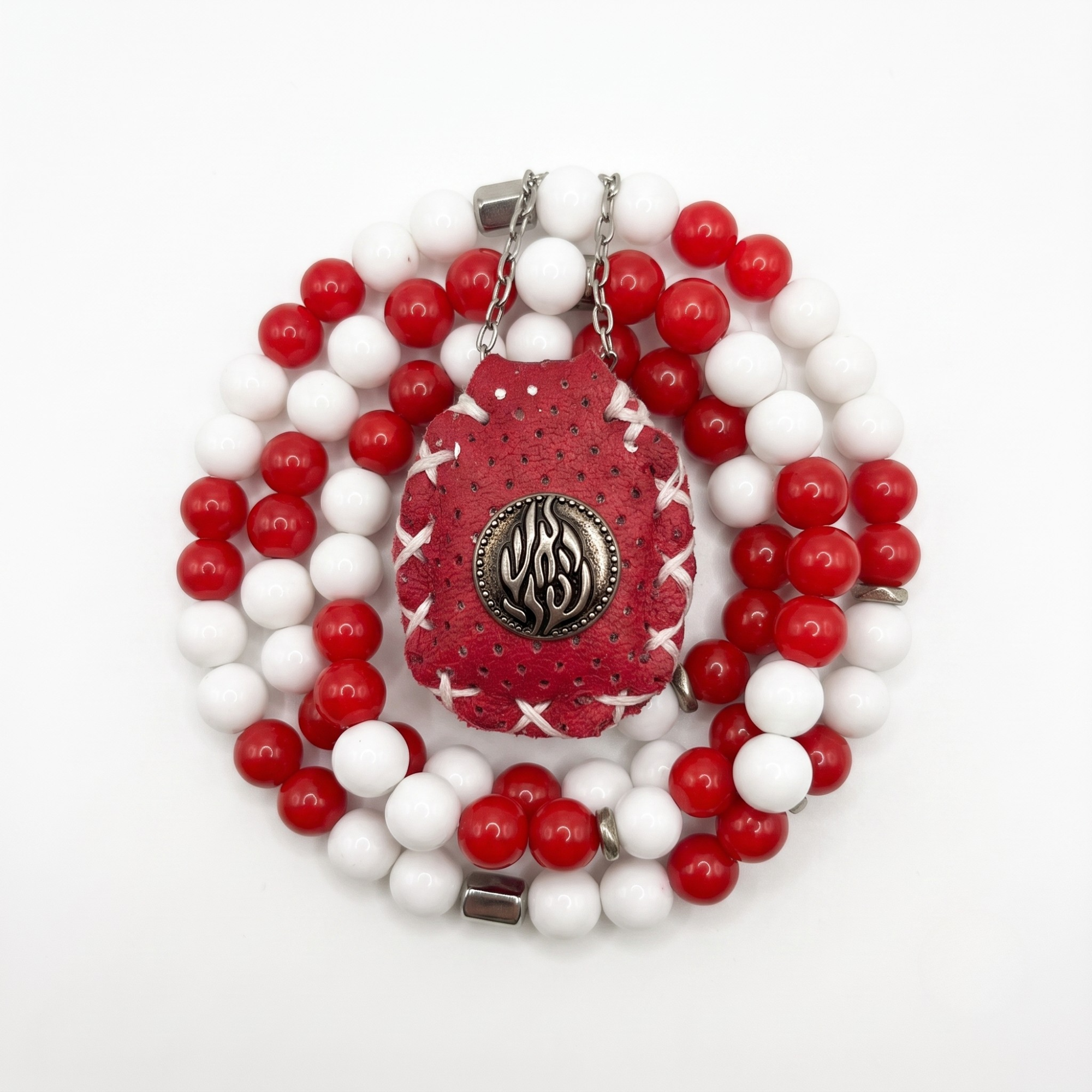 Petek | Red and White