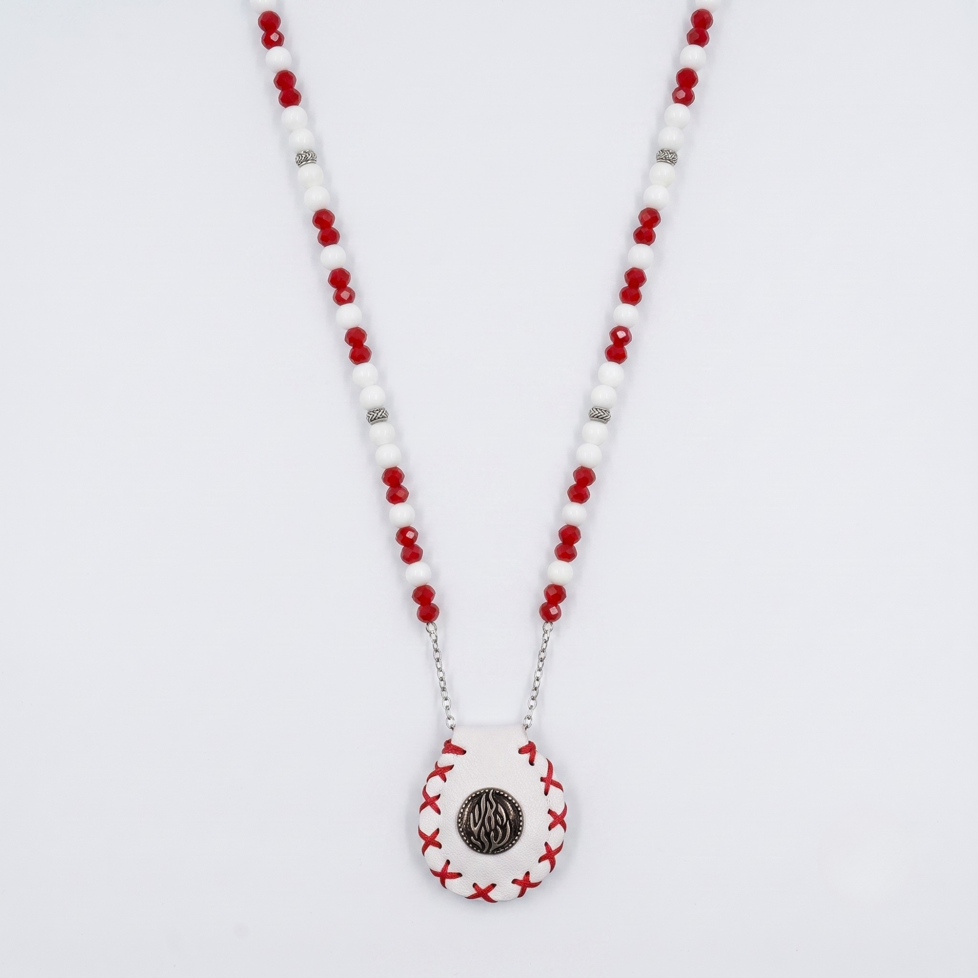 Petek | White and Red
