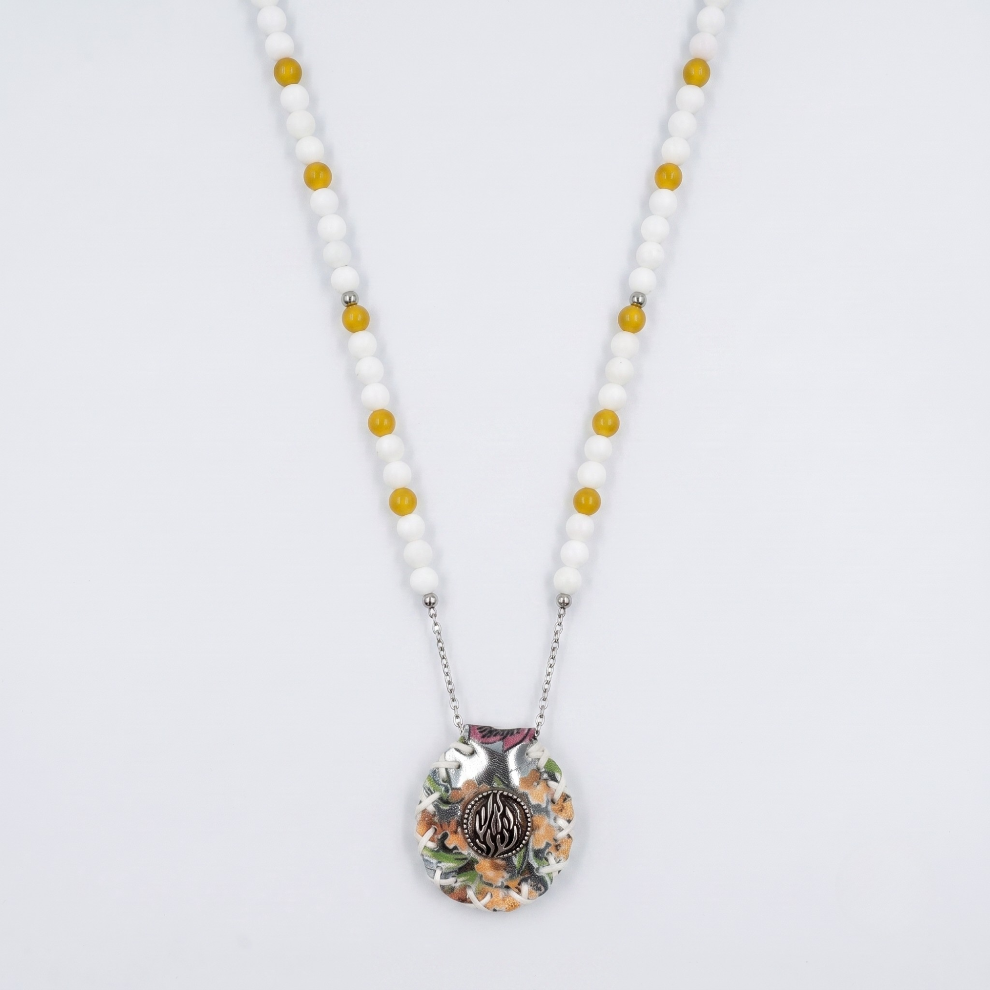 Petek | White and Yellow